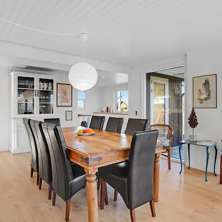Beautiful In With Kitchen Semesterbostad